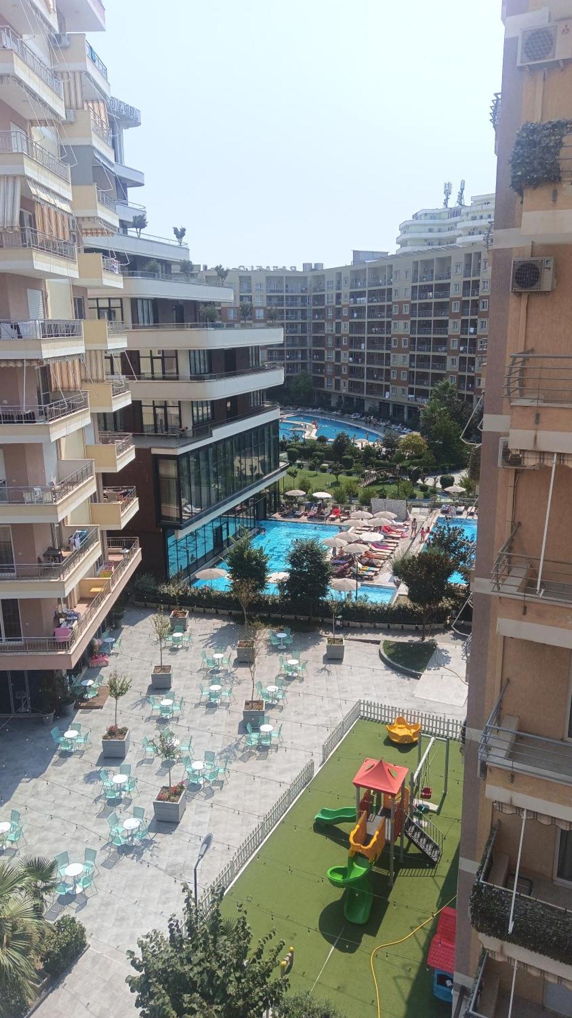 Beni Te Pallati Blumare * Shëngjin